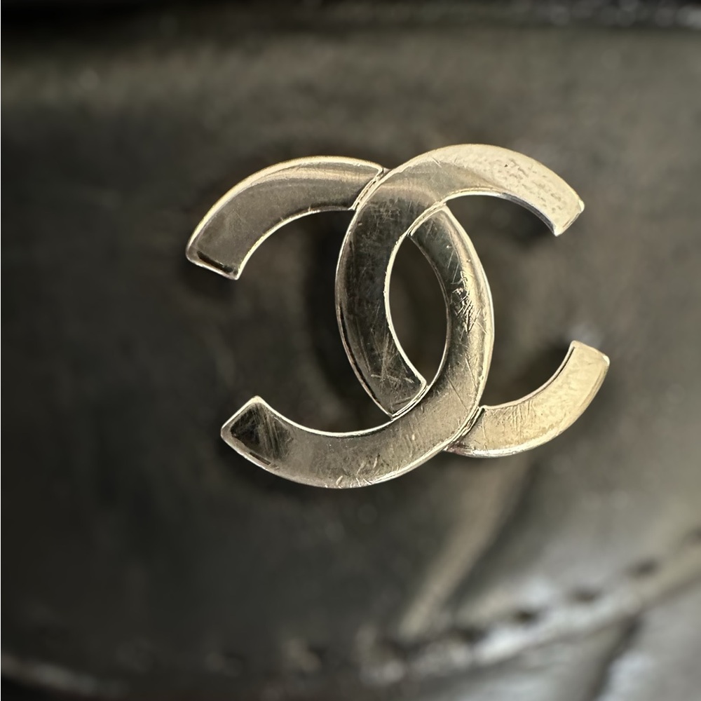 24 hr sale Chanel  Lambskin Classic Flap Wallet with coa box unbranded chain - Picture 7 of 14